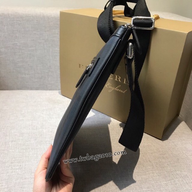 Burberry專門店新款單肩斜挎包 巴寶莉London格紋男士單肩斜挎包 yxb1296